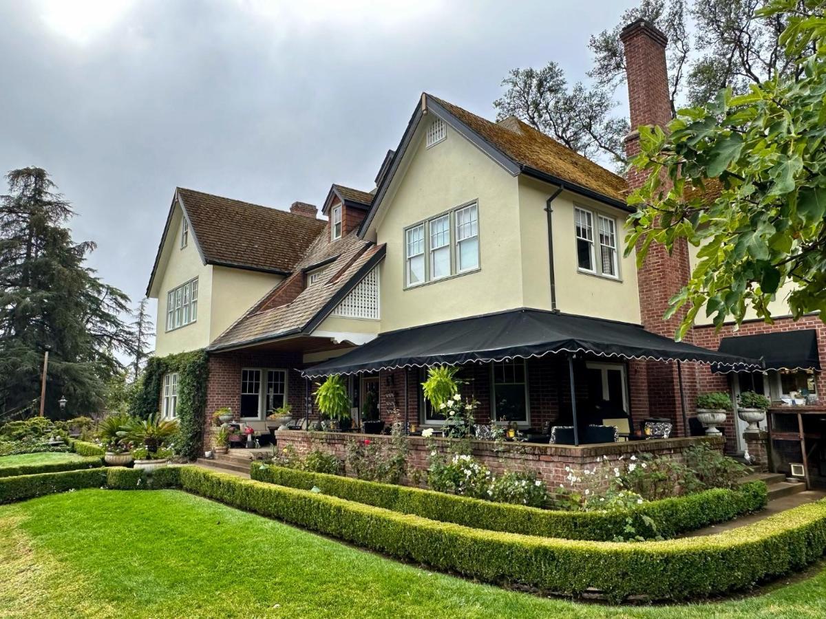 The Inn On Knowles Hill Bed & Breakfast Hotel โซโนรา ภายนอก รูปภาพ