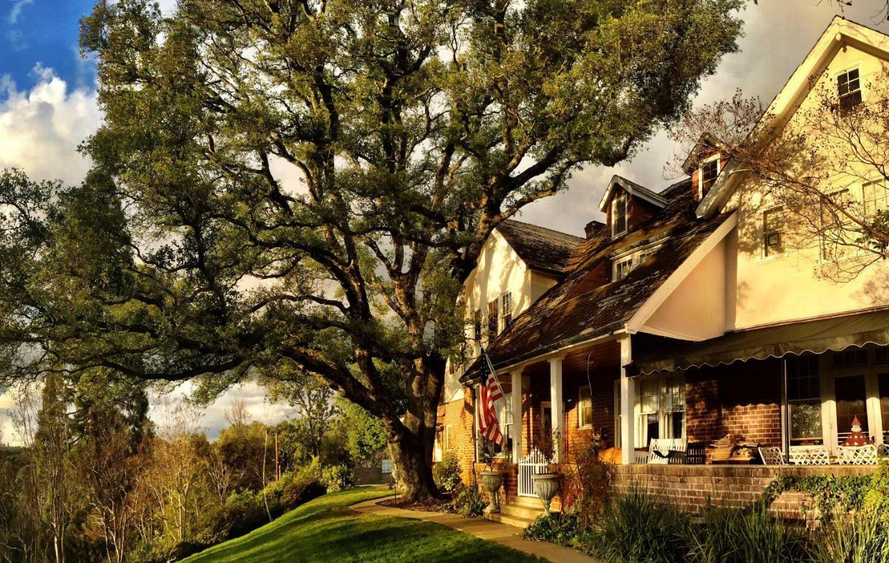 The Inn On Knowles Hill Bed & Breakfast Hotel โซโนรา ภายนอก รูปภาพ