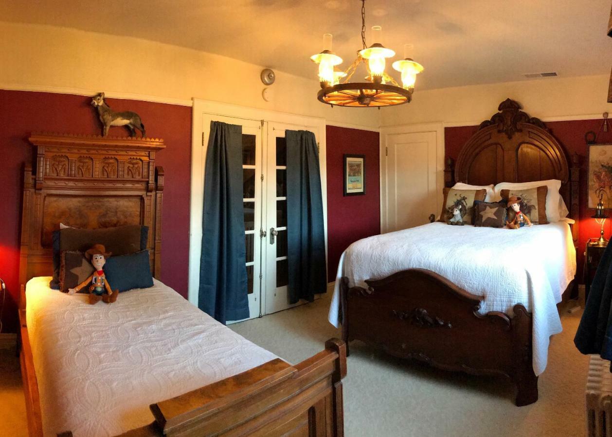 The Inn On Knowles Hill Bed & Breakfast Hotel โซโนรา ภายนอก รูปภาพ