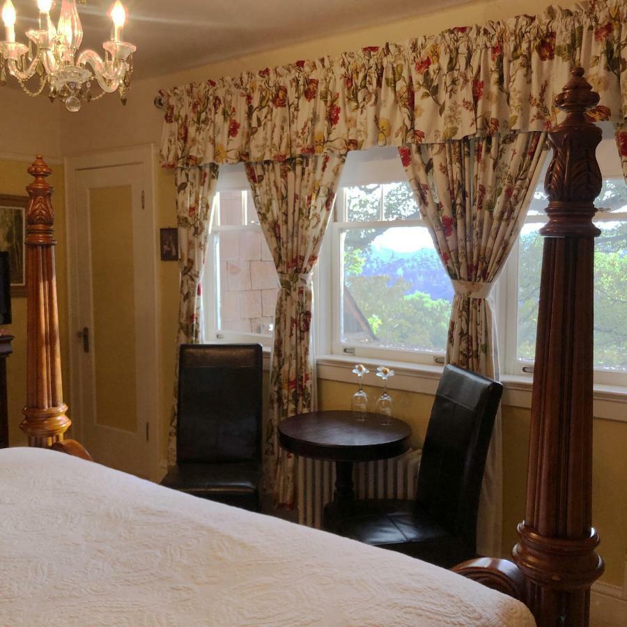 The Inn On Knowles Hill Bed & Breakfast Hotel โซโนรา ภายนอก รูปภาพ